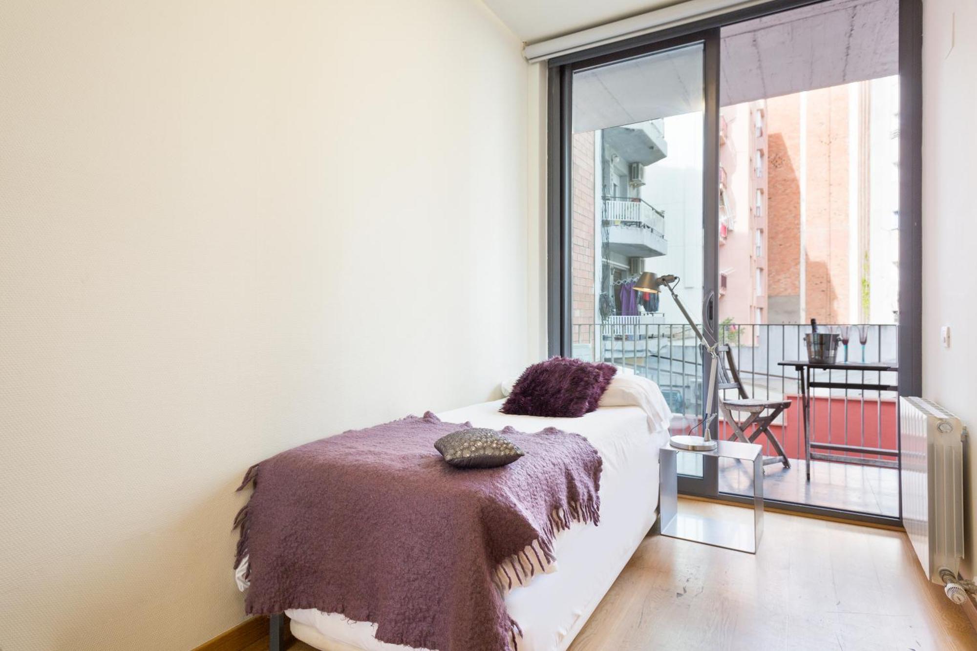 My Space Barcelona Pool City Center Δωμάτιο φωτογραφία