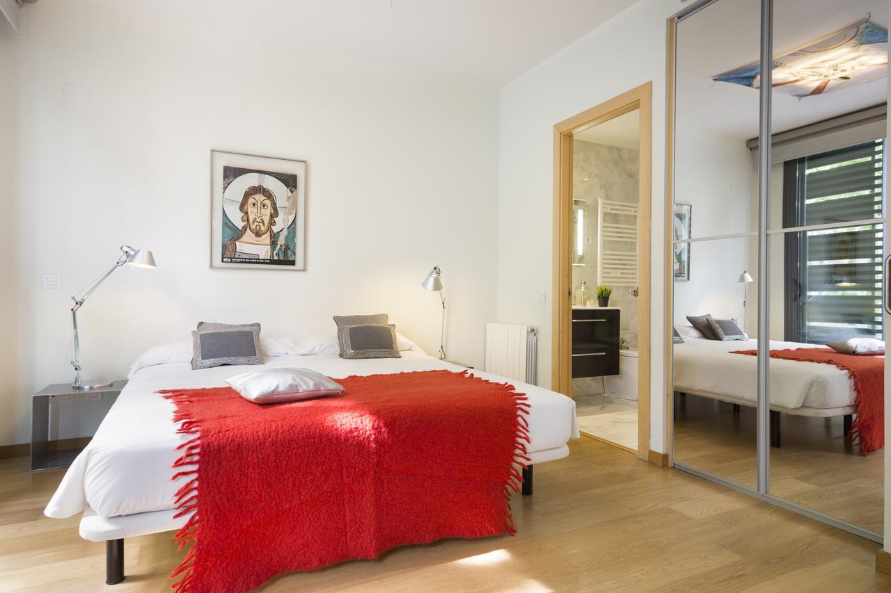 My Space Barcelona Pool City Center Εξωτερικό φωτογραφία